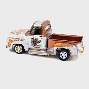 Monogram  1955 Ford F-100 Pick Up 1:24 Model Kit-Assembled Model 2242-0100 READ